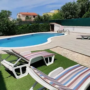 https://medulin-blue-oasis-for-a-perfect-vacation.in-istria.net